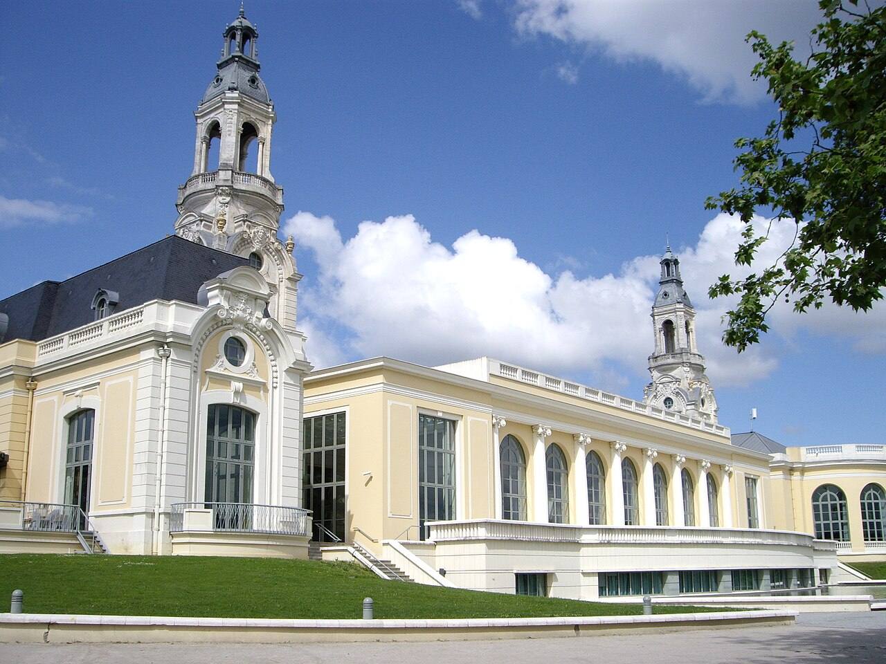 Palais Beaumont — Pau